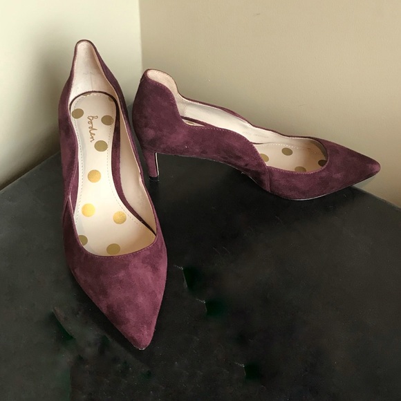 Boden Shoes - Boden maroon suede scalloped heels